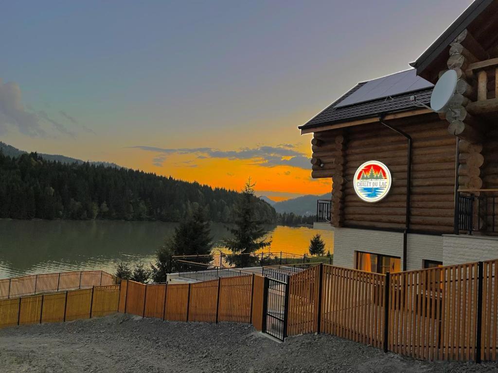 Chalet Du Lac Colibita Luaran gambar